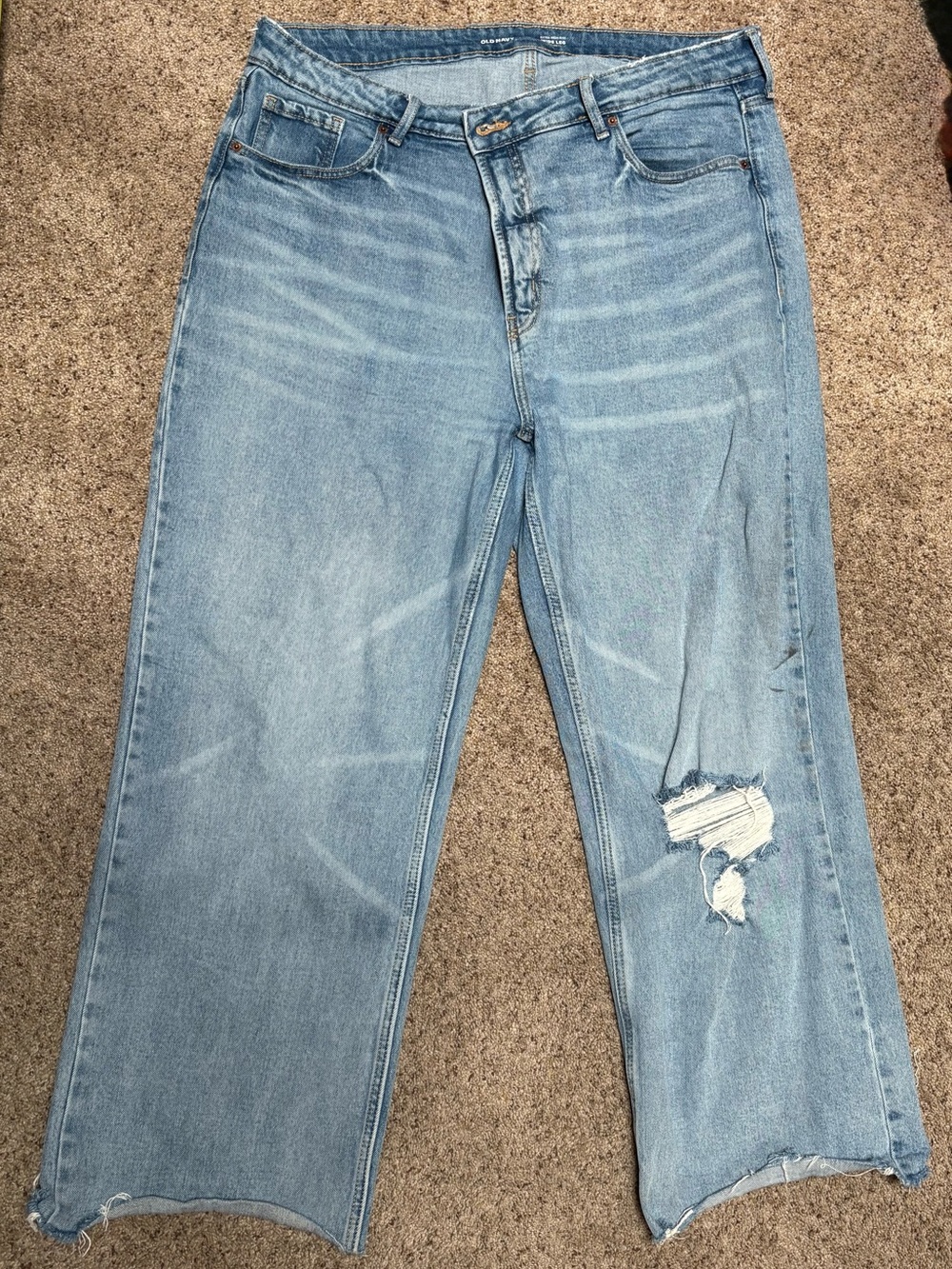 Old Navy Light Blue Flared Jeans with Distressed Knee